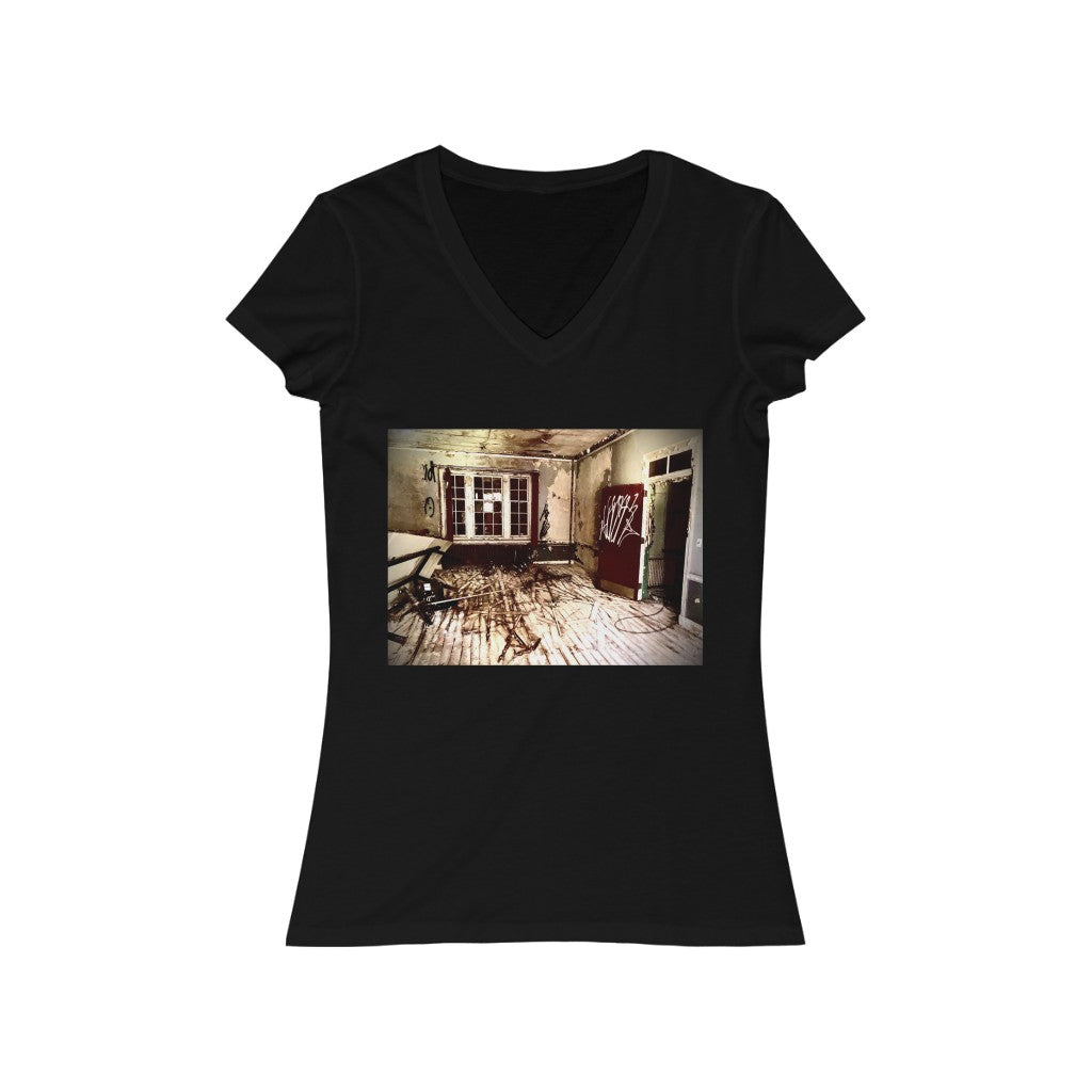 Room 1 - Women's Jersey Short Sleeve V-Neck Tee