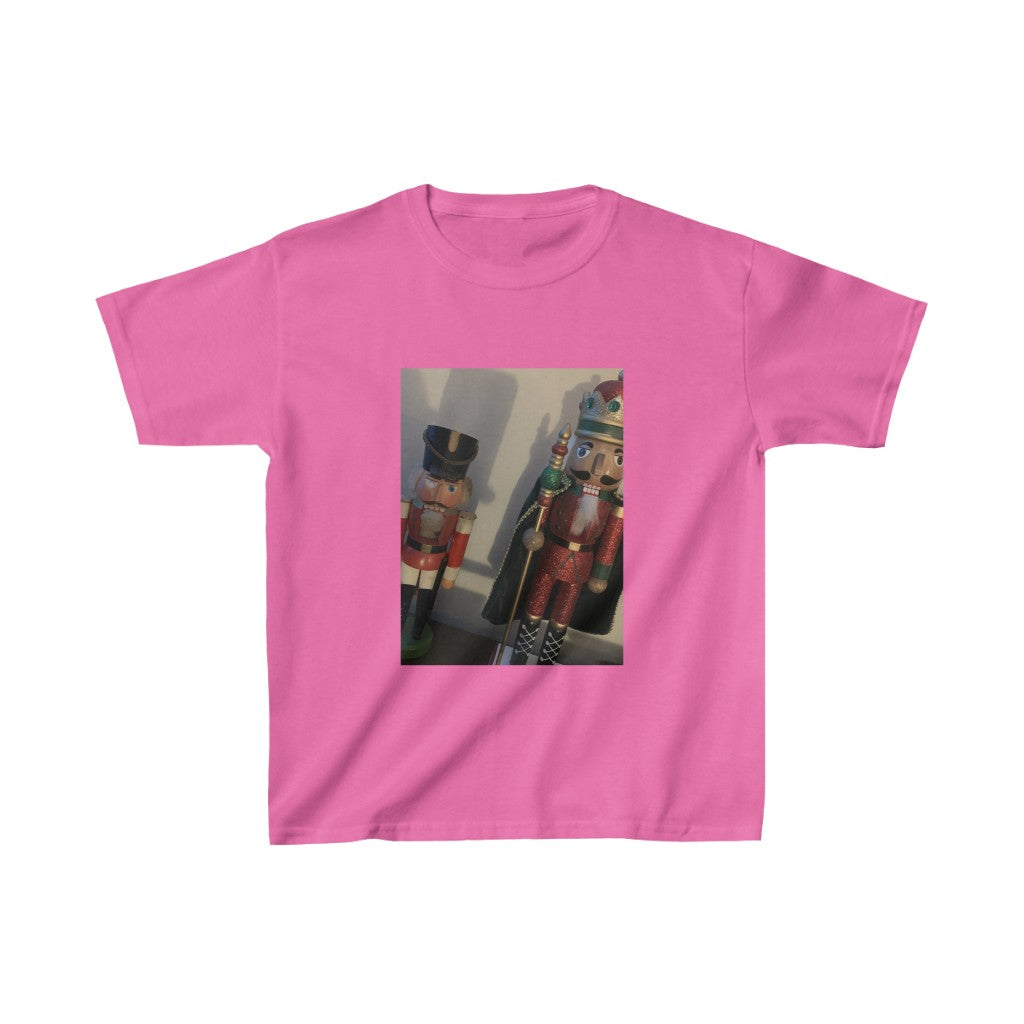 Nutcrackers, passing of the torch from battled warrior - Kids Heavy Cotton™ Tee