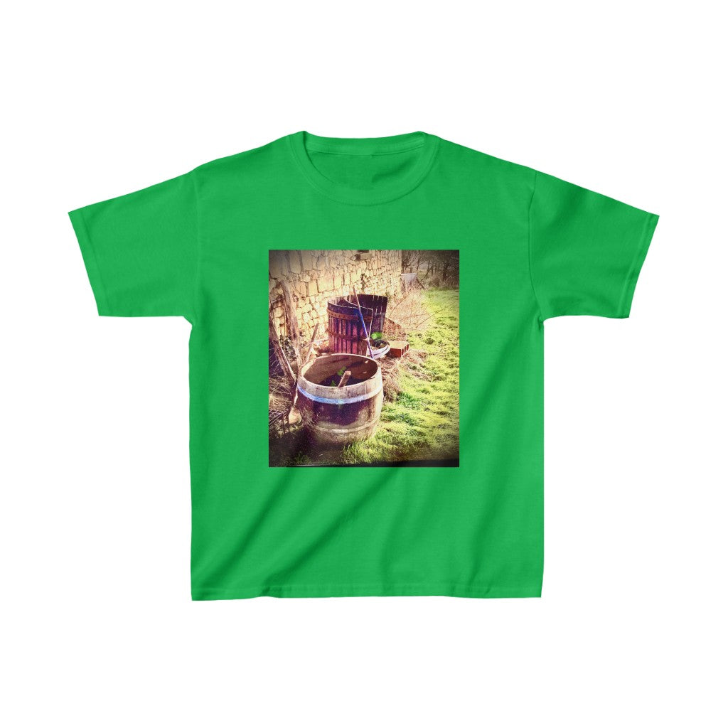 Barrel in the Loire Valley - Kids Heavy Cotton™ Tee