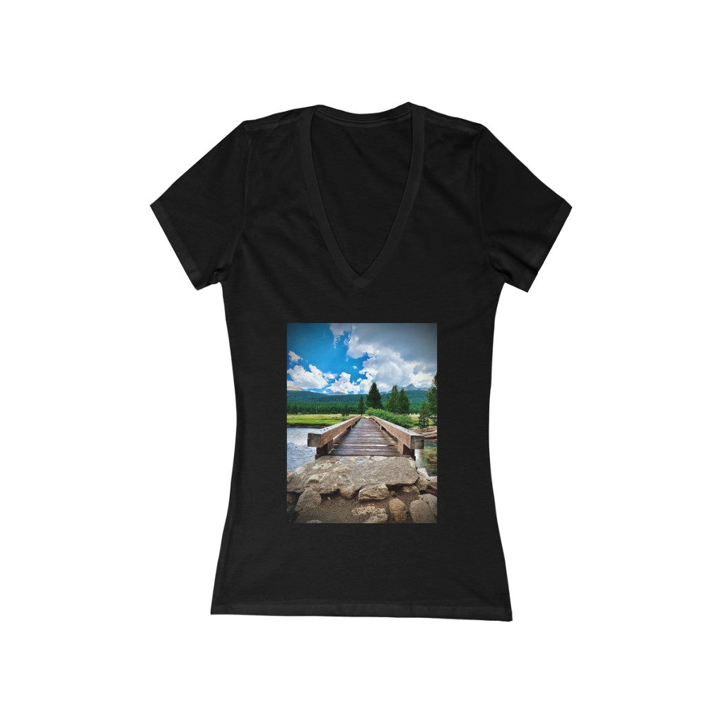 Yosemite Bridge - Women's Jersey Short Sleeve V-Neck Tee