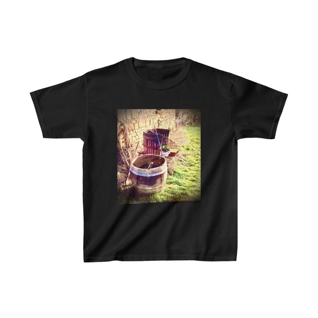 Barrel in the Loire Valley - Kids Heavy Cotton™ Tee