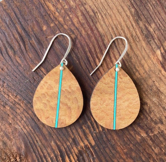 Teardrop with Light Blue Line