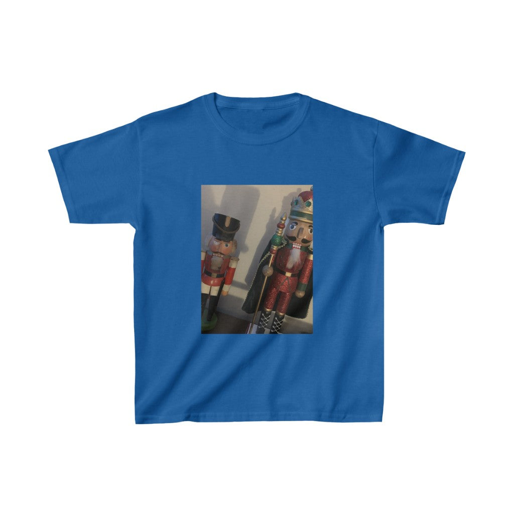 Nutcrackers, passing of the torch from battled warrior - Kids Heavy Cotton™ Tee