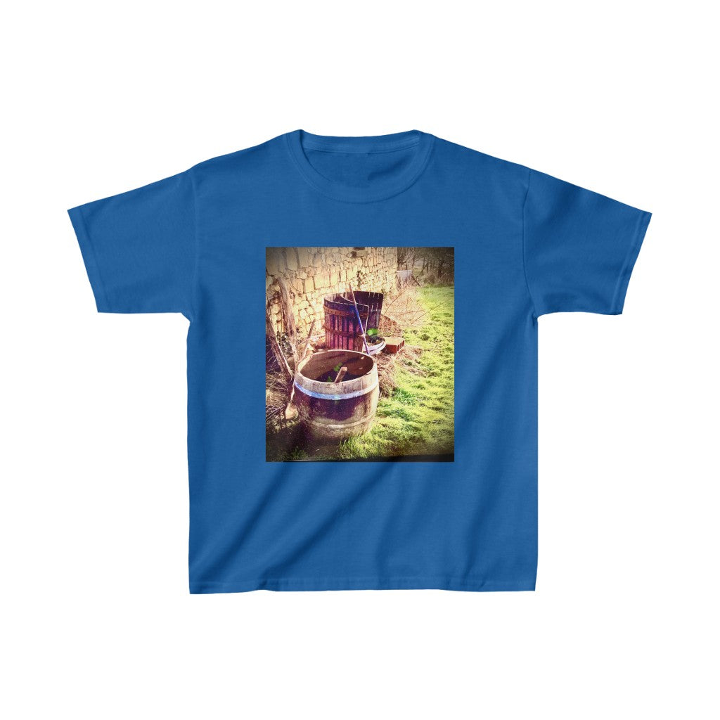 Barrel in the Loire Valley - Kids Heavy Cotton™ Tee
